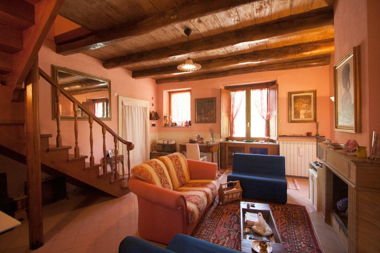 Casa Nel Verde Decollatura Eksteriør billede